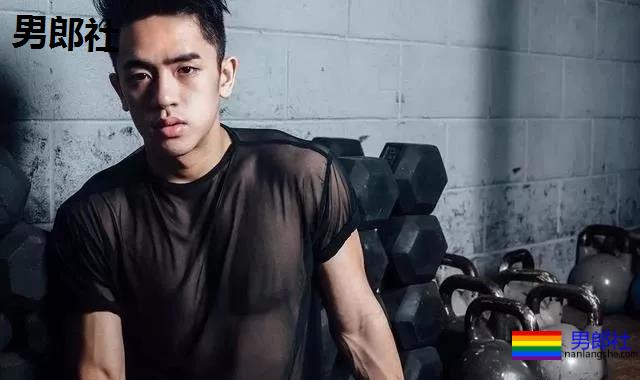 讲述自己变成gay的故事以及在圈里的经历 - 51虹马 讲述自己变成gay的故事以及在圈里的经历 - 51虹马