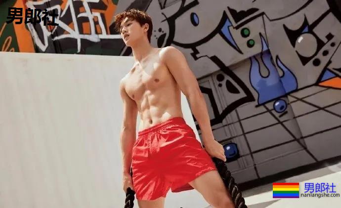 新来的同事也是gay - 51虹马