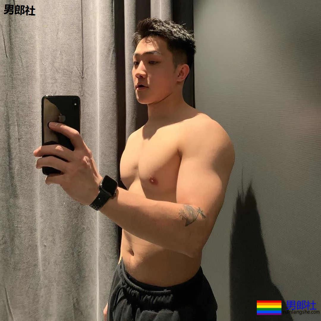 好A的壮小哥哥~ - 51虹马