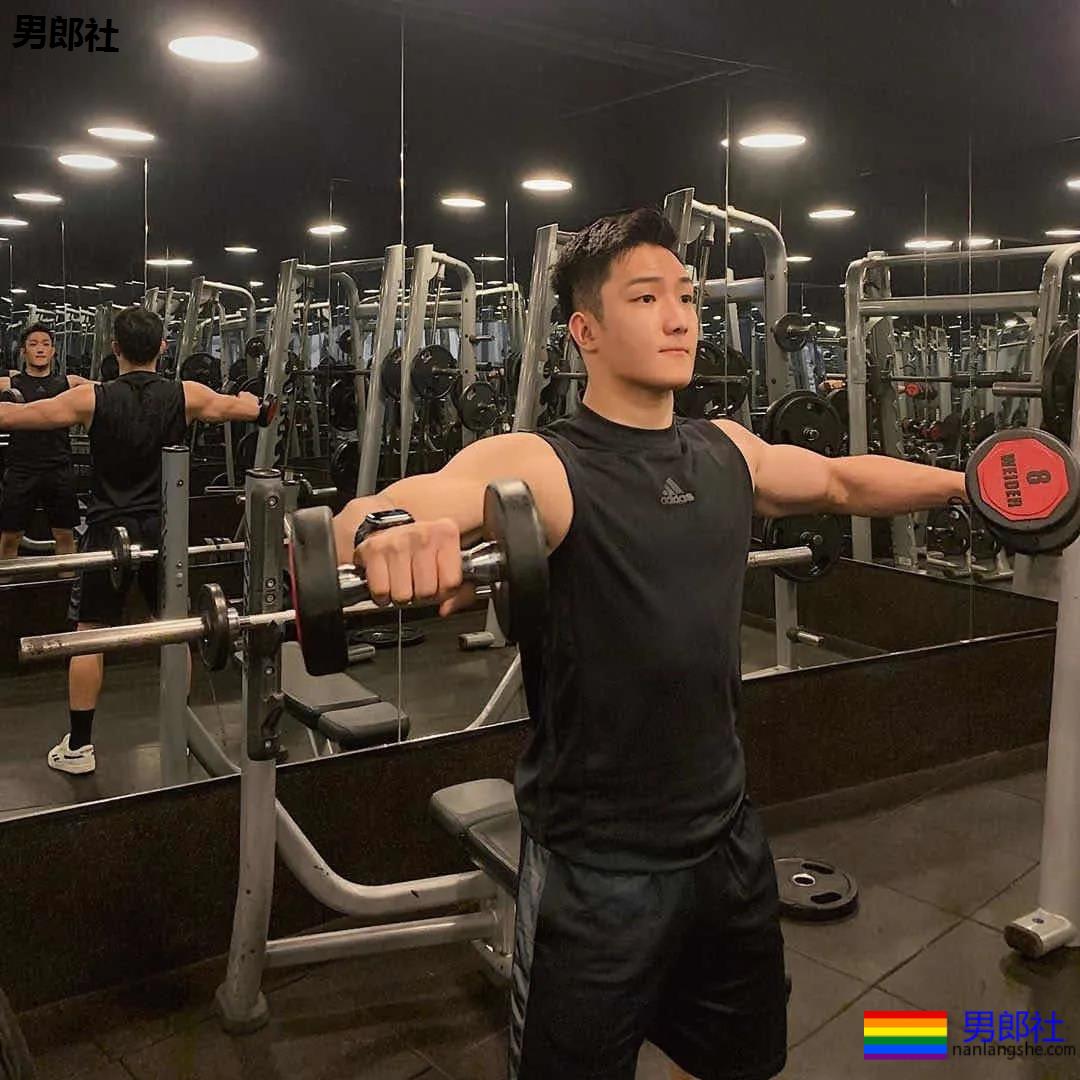 好A的壮小哥哥~ - 51虹马