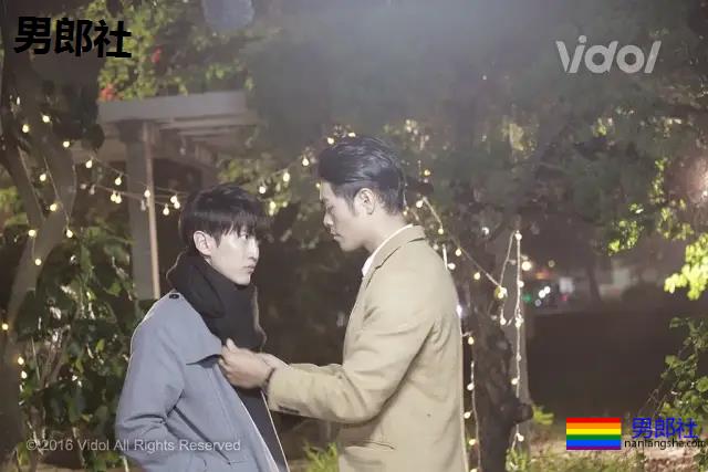 帅学长掰弯直男学弟 强X+各种壁咚 强势掰弯 - 51虹马