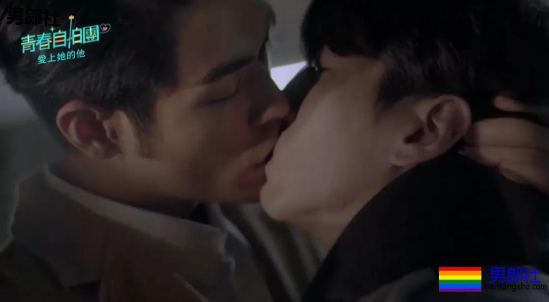 帅学长掰弯直男学弟 强X+各种壁咚 强势掰弯 - 51虹马