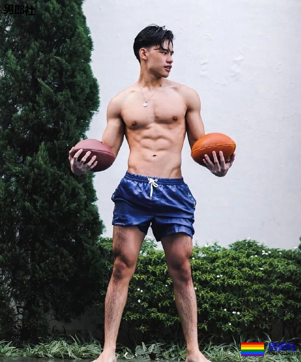 条顺野生帅哥捕获攻略！这些肌肉体育生校草，帅的令人窒息！ - 51虹马