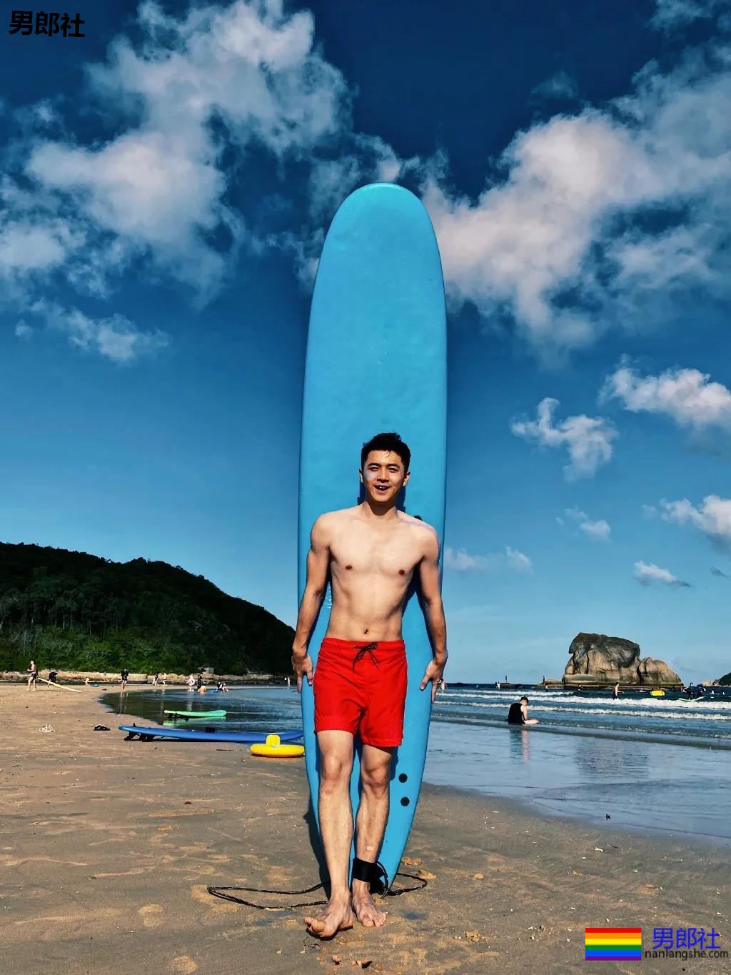 条顺野生帅哥捕获攻略！这些肌肉体育生校草，帅的令人窒息！ - 51虹马