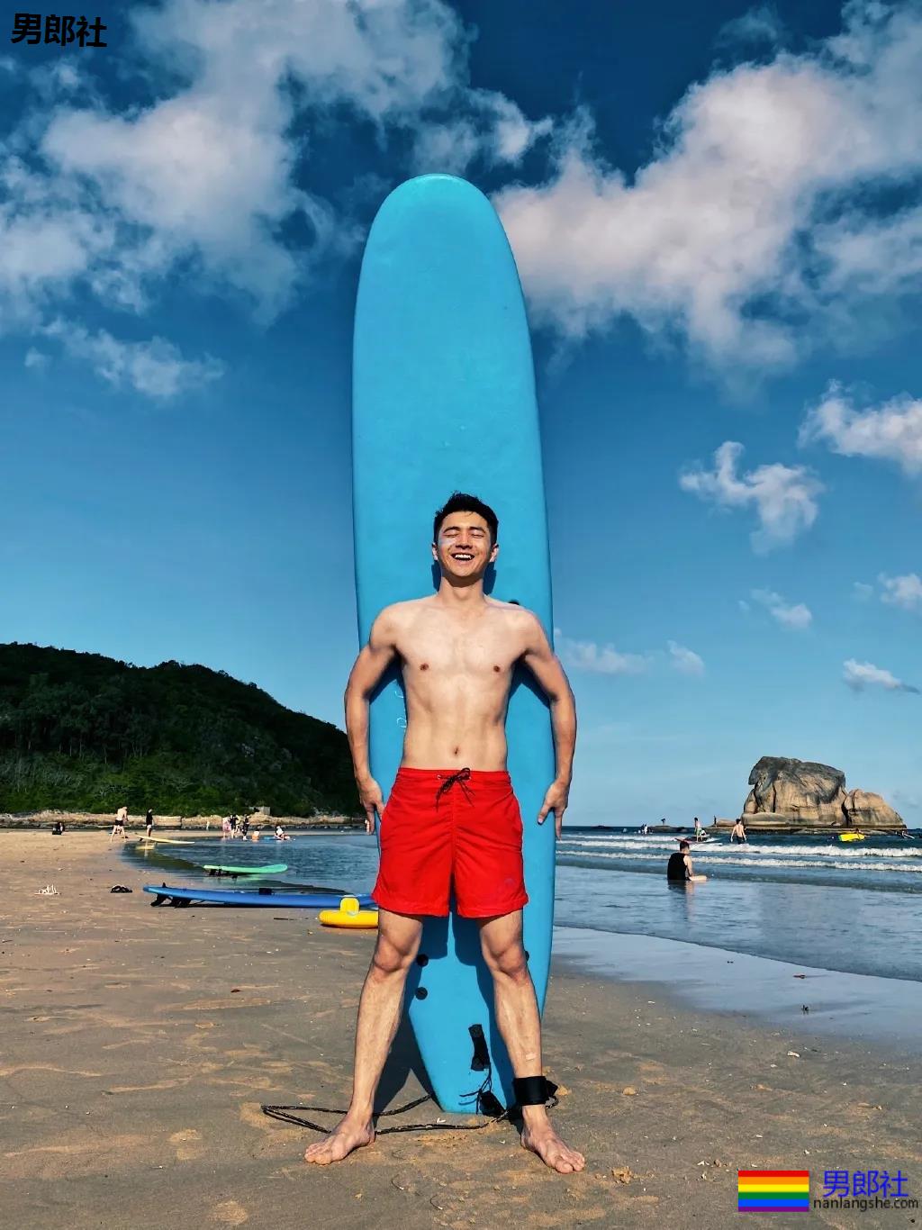 条顺野生帅哥捕获攻略！这些肌肉体育生校草，帅的令人窒息！ - 51虹马