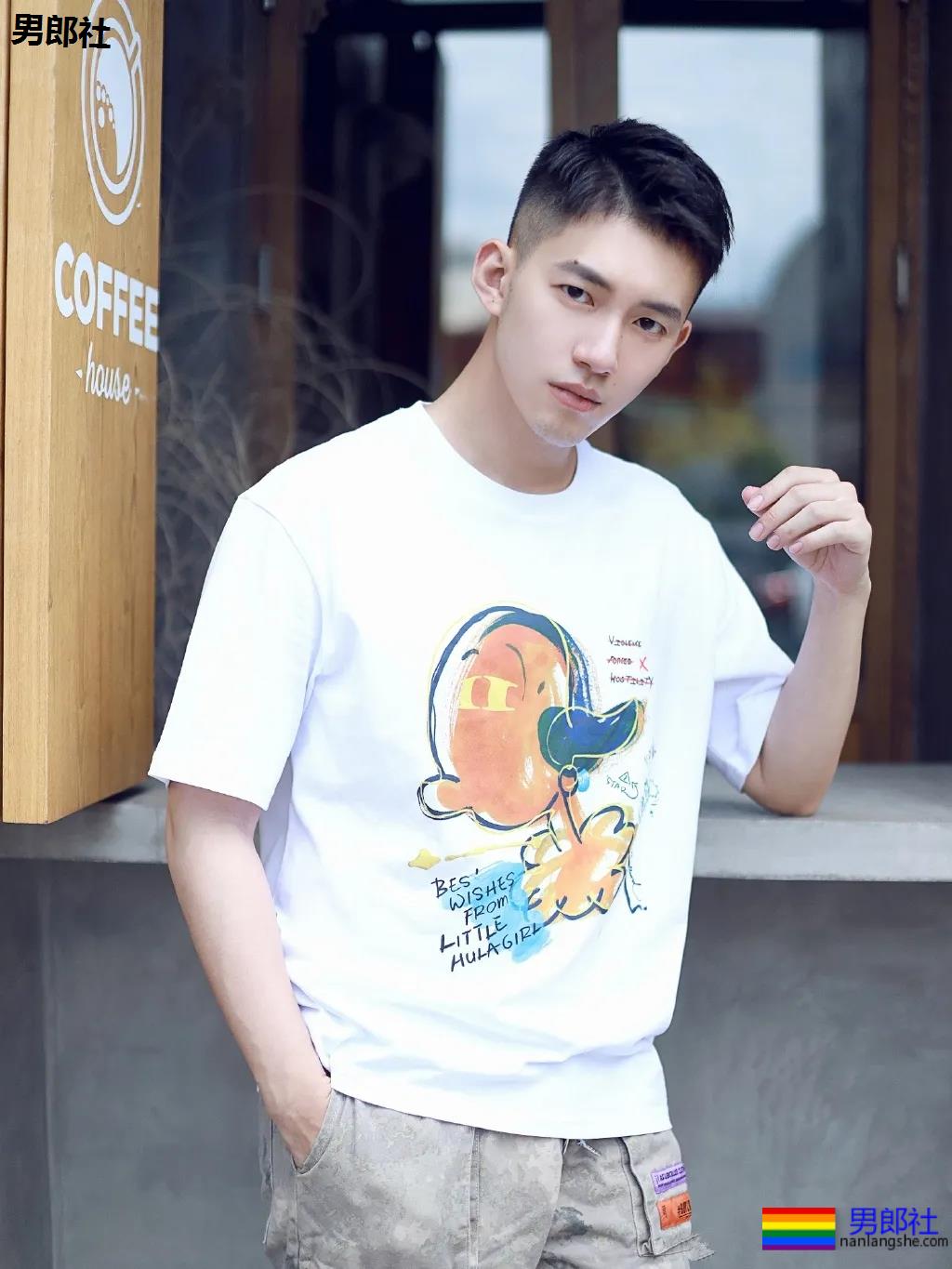 干净帅气的小哥哥，这也太帅了吧！ - 51虹马