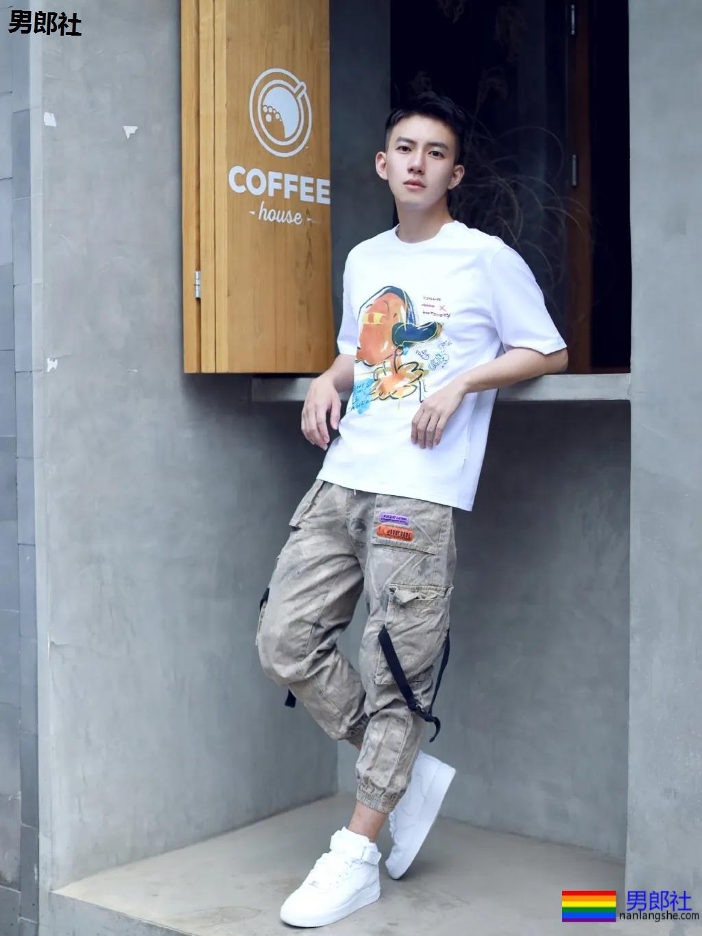 干净帅气的小哥哥，这也太帅了吧！ - 51虹马