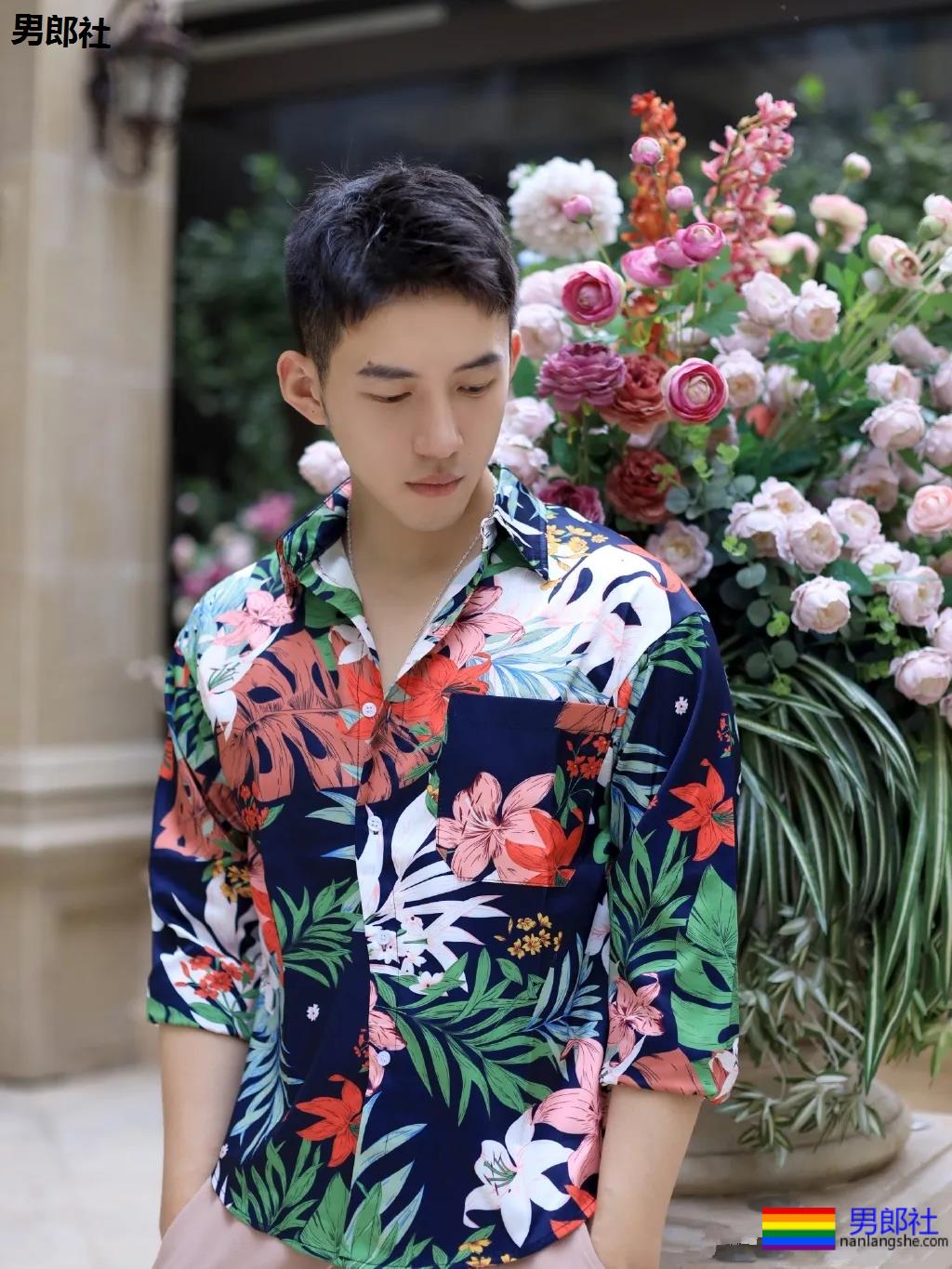 干净帅气的小哥哥，这也太帅了吧！ - 51虹马