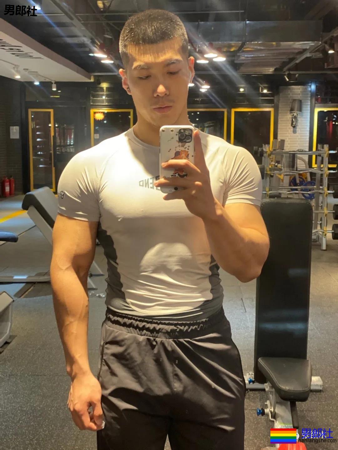 好A一男孩子，我本人口水飞流直下三千尺 - 51虹马