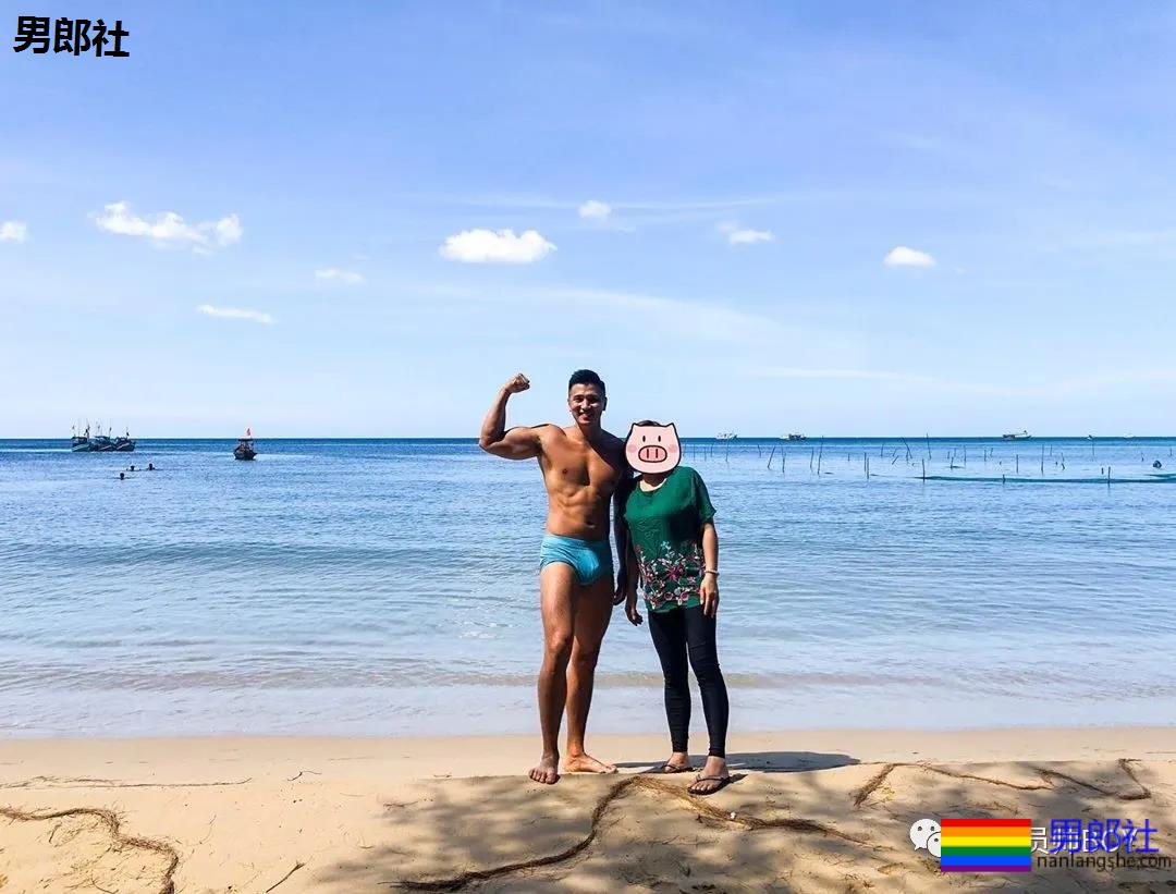 肌肉消防员参选“香港先生”落选,如今靠大尺度内裤照火了! - 51虹马 肌肉消防员参选“香港先生”落选,如今靠大尺度内裤照火了! - 51虹马