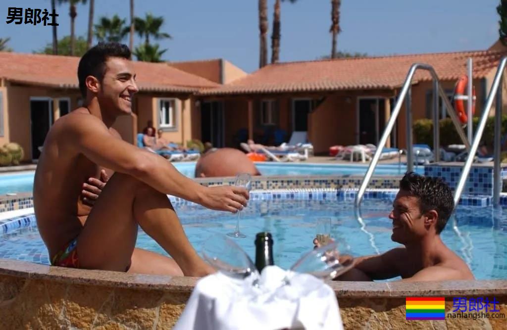 穿不穿随你的Gay Resort究竟什么样？带你深度探索一下！ - 51虹马