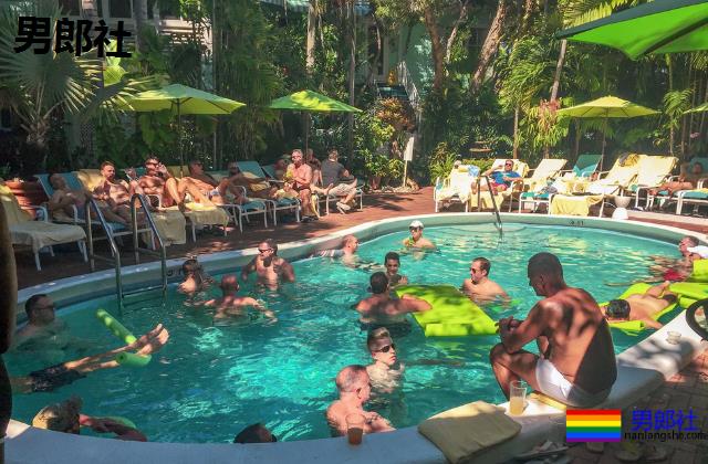 穿不穿随你的Gay Resort究竟什么样？带你深度探索一下！ - 51虹马