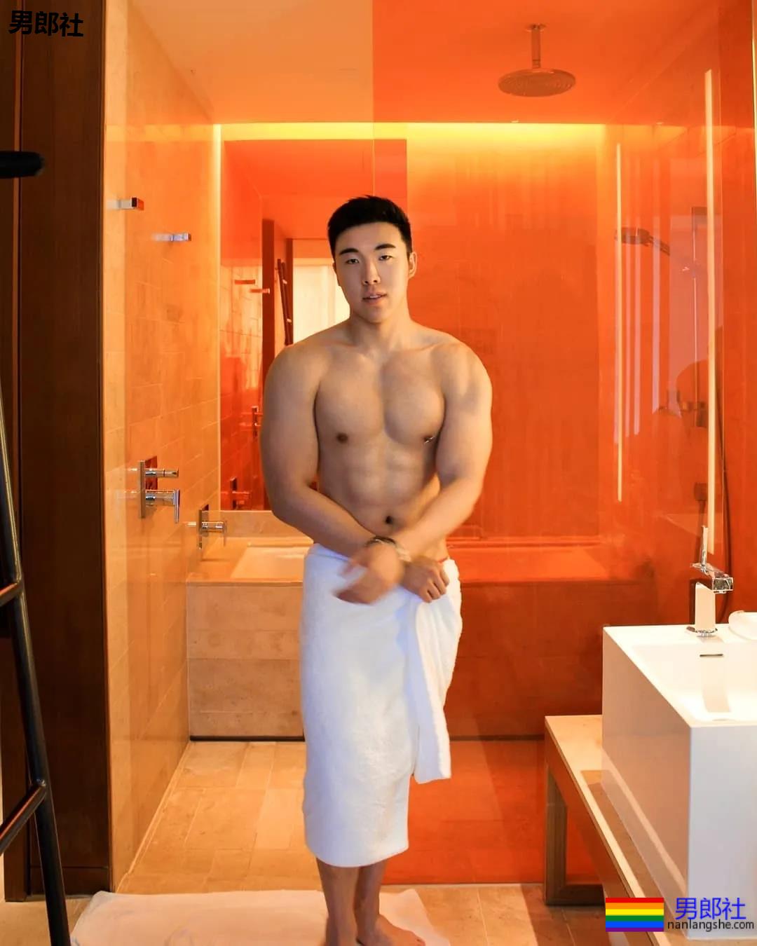 上海gay常去的同志浴室,跟我想象中的不太一样 - 51虹马 上海gay常去的同志浴室,跟我想象中的不太一样 - 51虹马