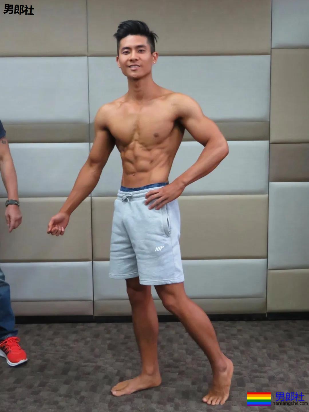 健体比赛后台硬照一览,这谁扛得住啊? - 51虹马 健体比赛后台硬照一览,这谁扛得住啊? - 51虹马