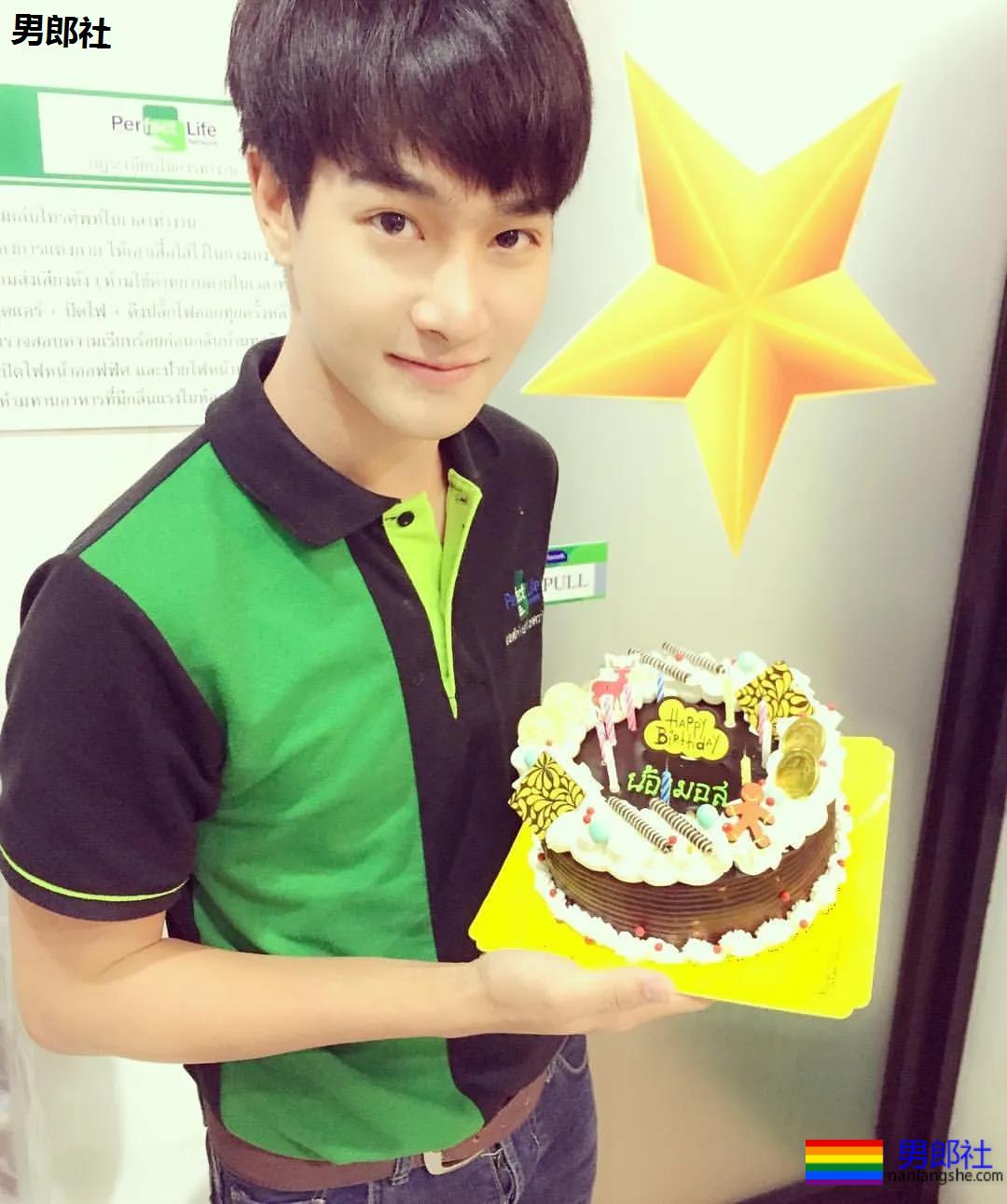 刷我滴卡！泰国同性婚姻合法化通过，泰国小哥哥来征婚了 - 51虹马