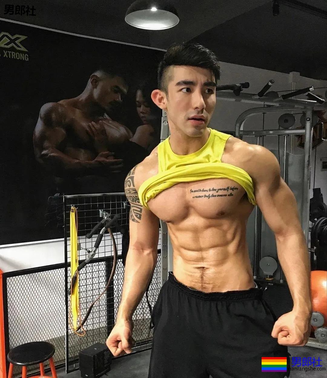 INS网红男模当老鸨，接客服务时现场被抓！ - 51虹马