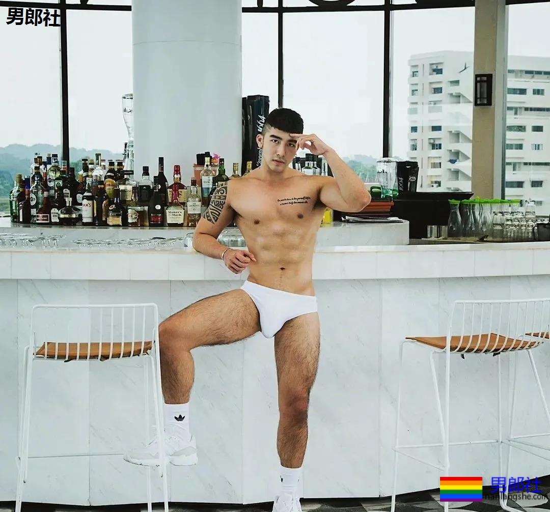 INS网红男模当老鸨，接客服务时现场被抓！ - 51虹马