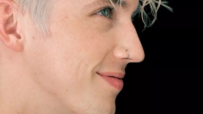 gay圈里真的存在“我养你”的情侣吗 - 51虹马