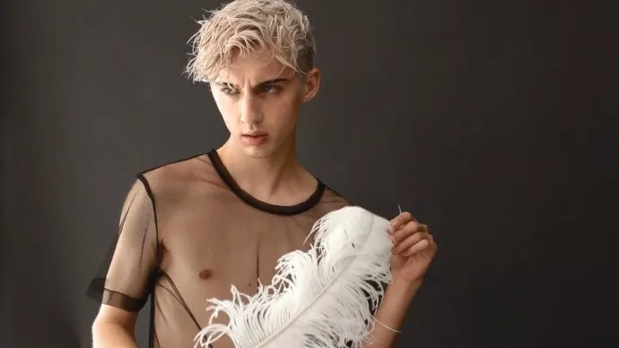 gay圈里真的存在“我养你”的情侣吗 - 51虹马