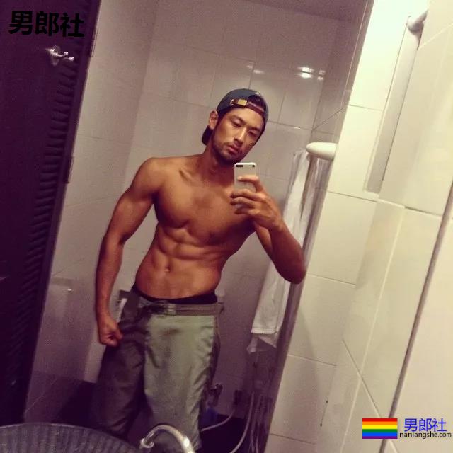 酷似日本男优，实力优秀大尺照网友：很喜欢！ - 51虹马