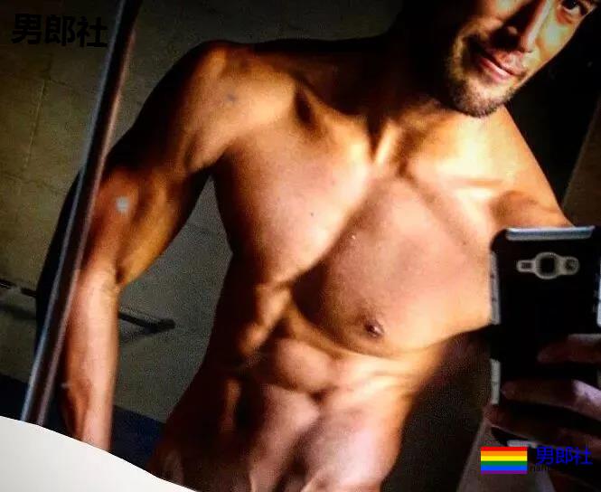 酷似日本男优，实力优秀大尺照网友：很喜欢！ - 51虹马