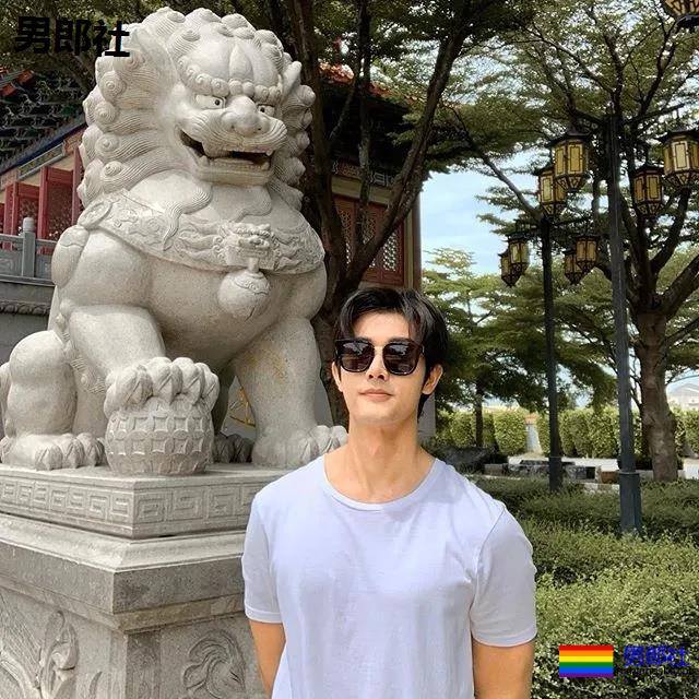 十头身长肌清爽小哥，脉络清晰荷尔蒙爆棚！ - 51虹马