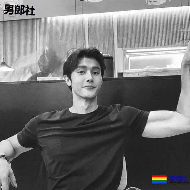 十头身长肌清爽小哥，脉络清晰荷尔蒙爆棚！ - 51虹马