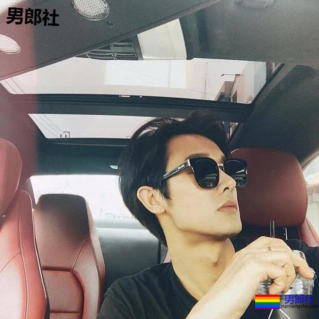 十头身长肌清爽小哥，脉络清晰荷尔蒙爆棚！ - 51虹马