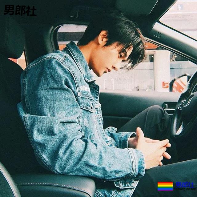 十头身长肌清爽小哥，脉络清晰荷尔蒙爆棚！ - 51虹马