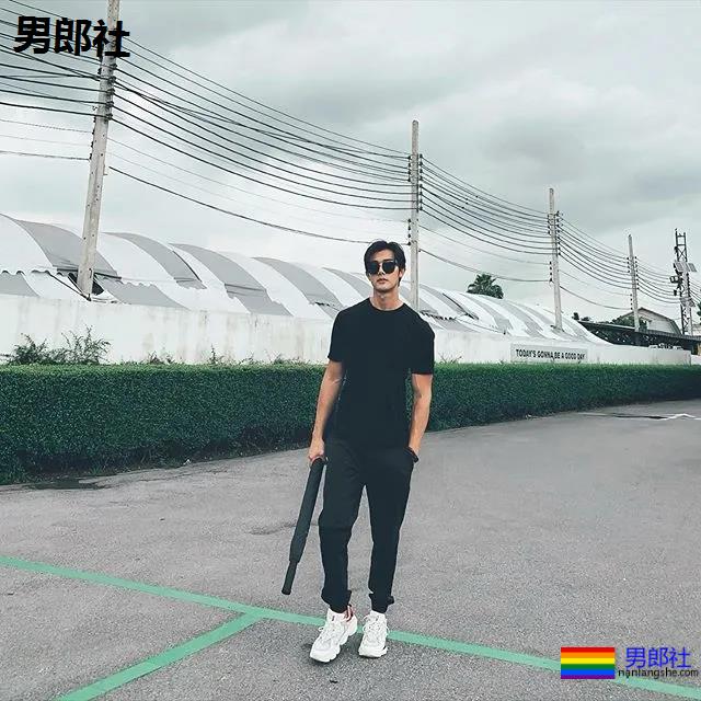 十头身长肌清爽小哥，脉络清晰荷尔蒙爆棚！ - 51虹马