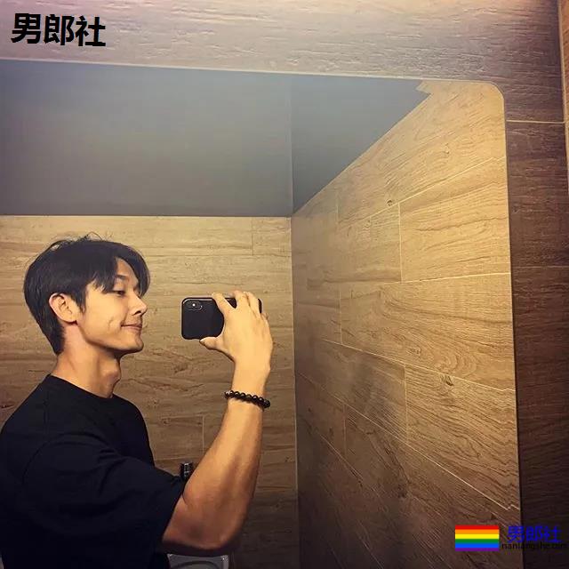 十头身长肌清爽小哥，脉络清晰荷尔蒙爆棚！ - 51虹马