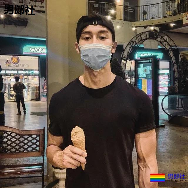 十头身长肌清爽小哥，脉络清晰荷尔蒙爆棚！ - 51虹马