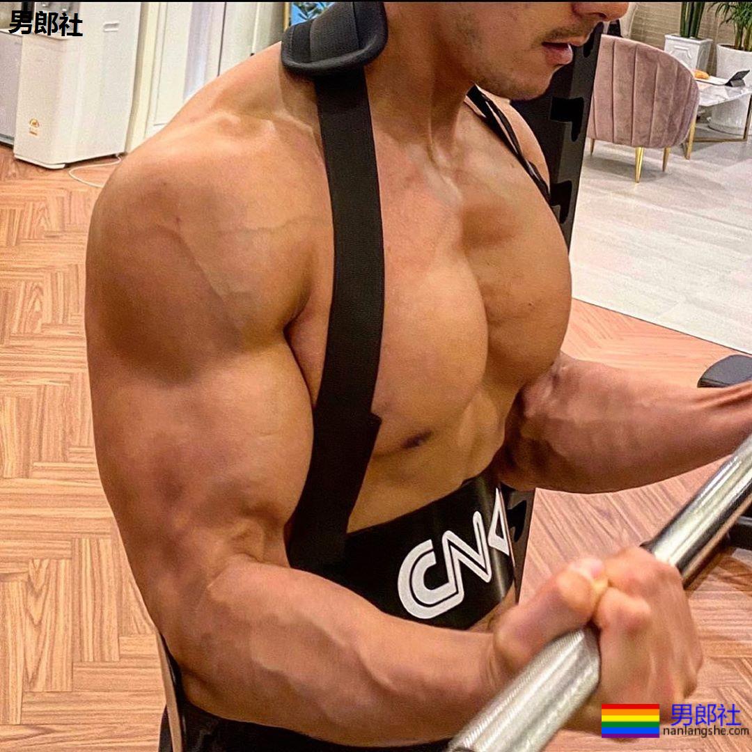 超Man肌肉男是时候展现真正的实力了 - 51虹马
