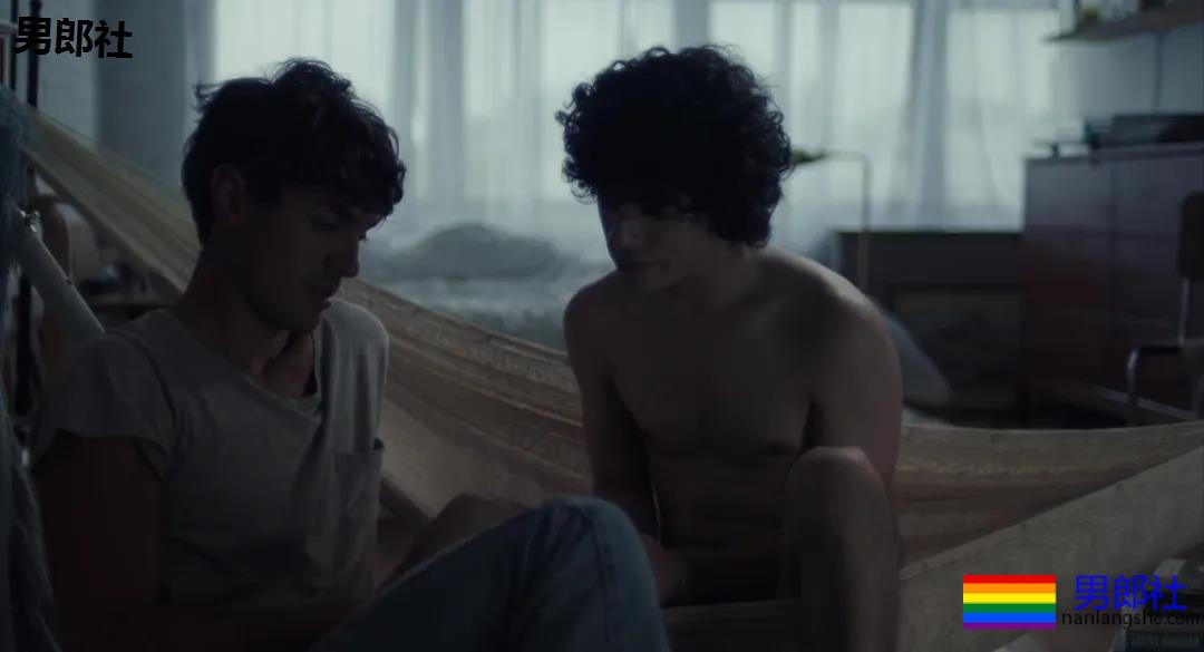 初见即热恋，算不算最美的奔现？ - 51虹马