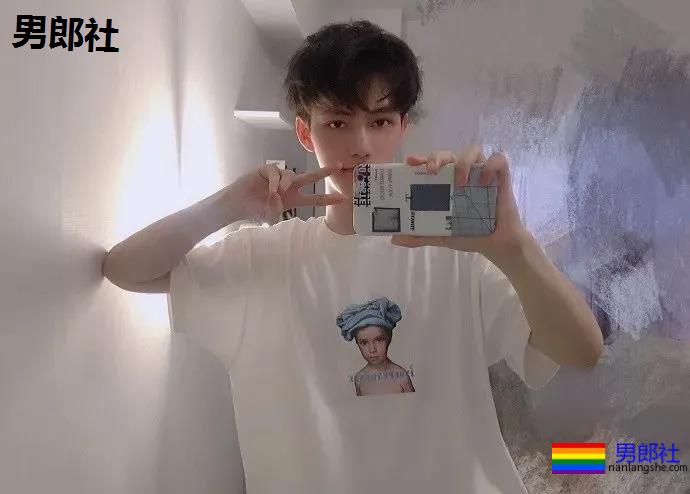 奶白奶白的上海艺术生！艺术生自古多GAY！ - 51虹马