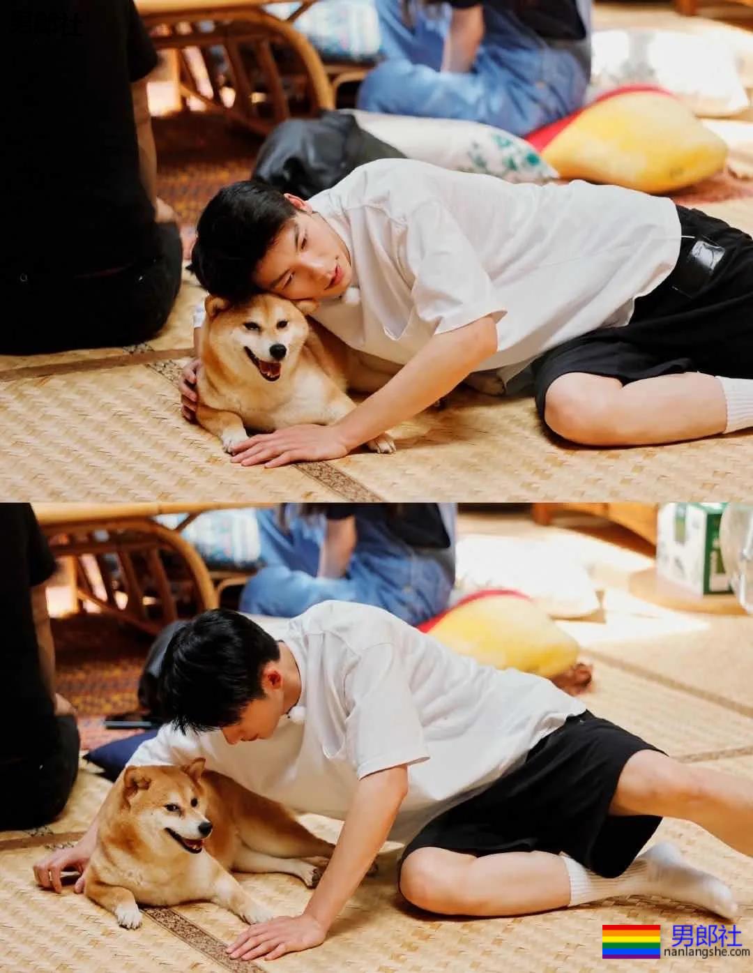 许光汉穿白袜的样子，我康康谁又可了？ - 51虹马