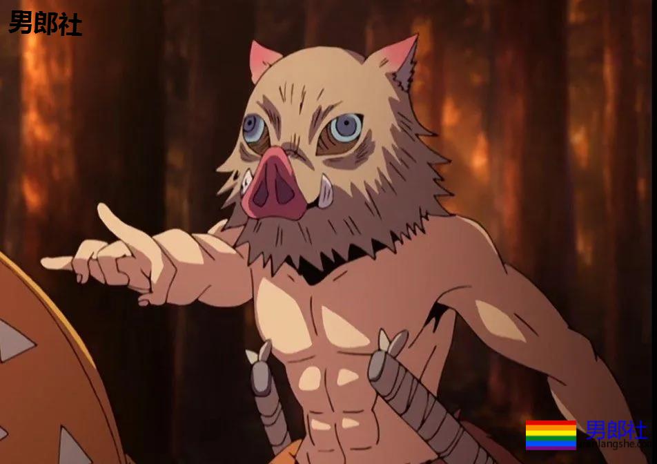 漫展黝黑筋肉男火了！短发天菜体育生小钢砲，这身腱子肉绝了！ - 51虹马