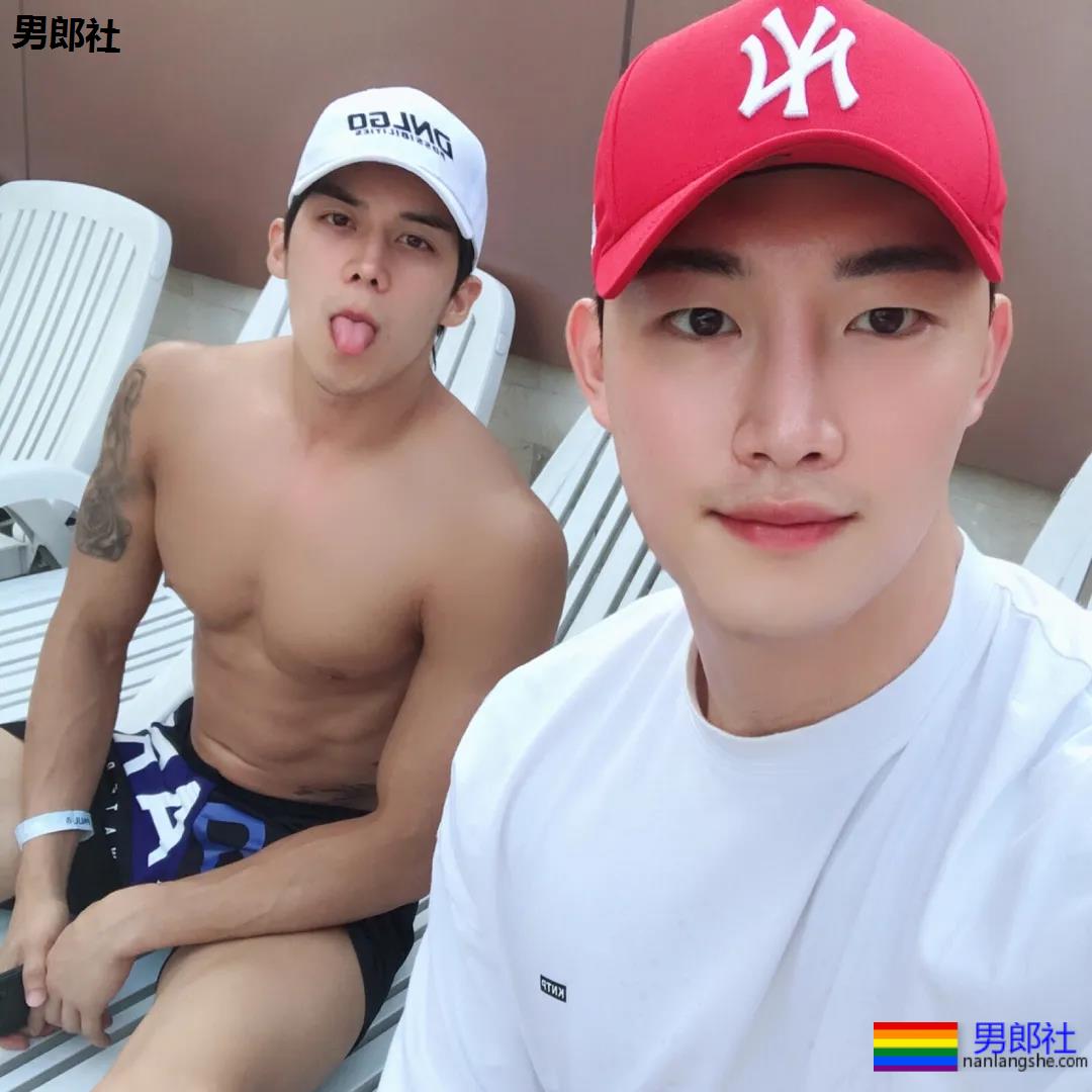 以为这次真见到“小哥”了,体验了一把颜值和身材不符 - 51虹马 以为这次真见到“小哥”了,体验了一把颜值和身材不符 - 51虹马