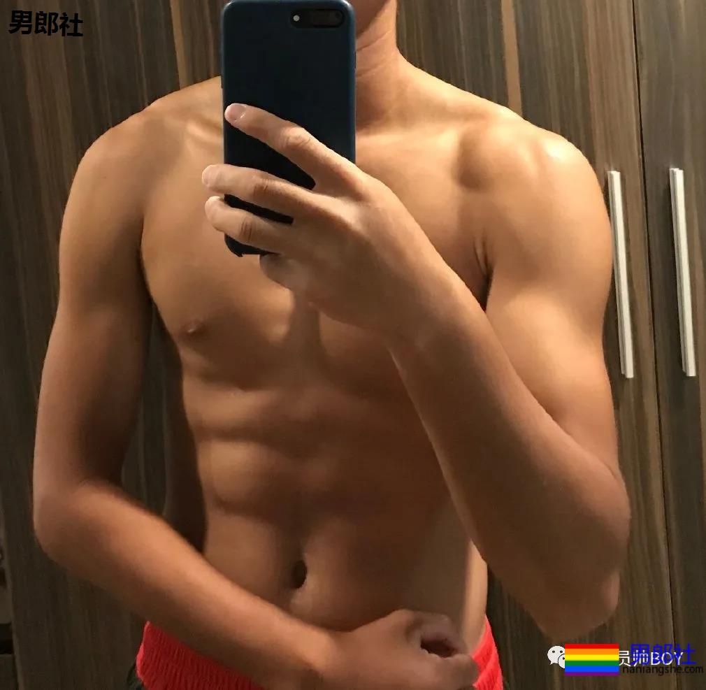 中国网球一姐的00后体育生男友有多帅？ - 51虹马