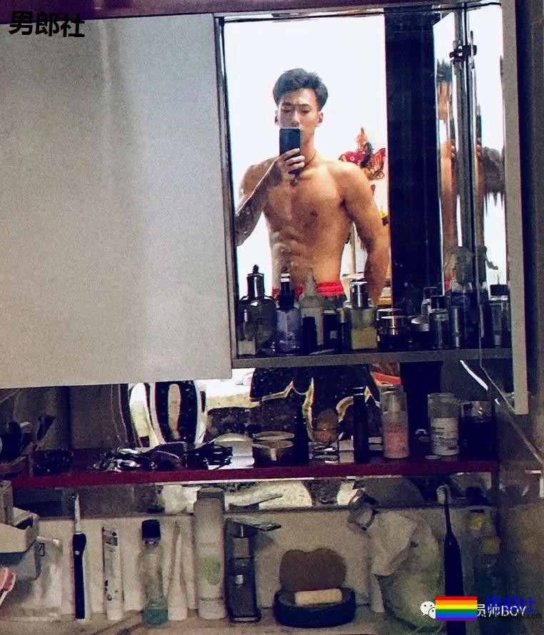 中国网球一姐的00后体育生男友有多帅？ - 51虹马