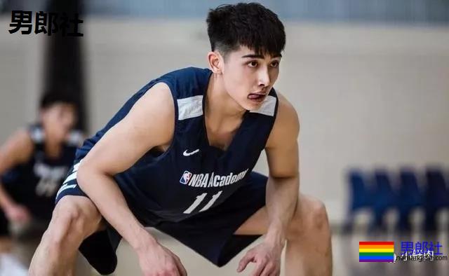 西安体院招生海报被指低俗不堪,这究竟是戳到谁? - 51虹马 西安体院招生海报被指低俗不堪,这究竟是戳到谁? - 51虹马