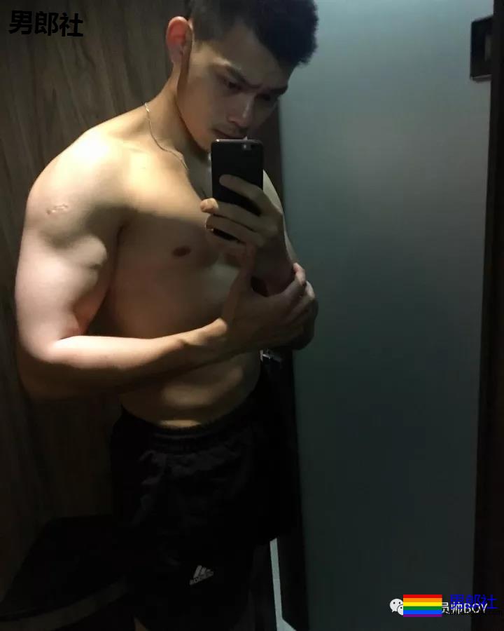 马来西亚的网红帅哥是什么样的呢? - 51虹马 马来西亚的网红帅哥是什么样的呢? - 51虹马