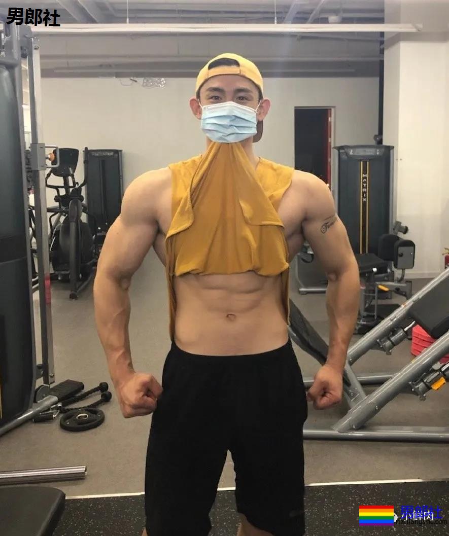 这场硬照漫天的身材与颜值较量，上海教练拿第1没得说！ - 51虹马