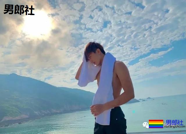 终于出了一档看肌肉帅哥的综艺节目！这谁扛得住啊？ - 51虹马