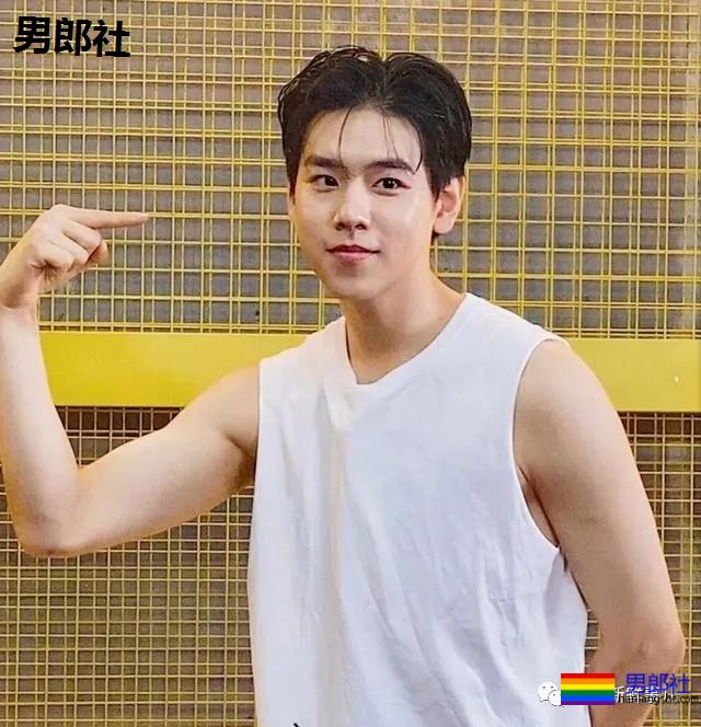 终于出了一档看肌肉帅哥的综艺节目！这谁扛得住啊？ - 51虹马