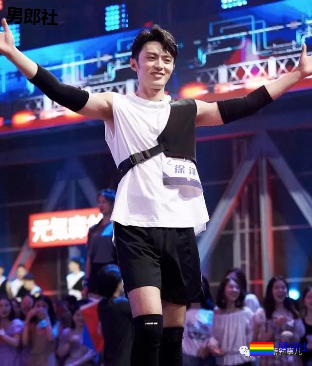 终于出了一档看肌肉帅哥的综艺节目！这谁扛得住啊？ - 51虹马