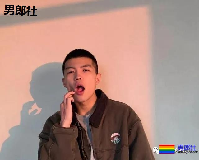 终于出了一档看肌肉帅哥的综艺节目！这谁扛得住啊？ - 51虹马