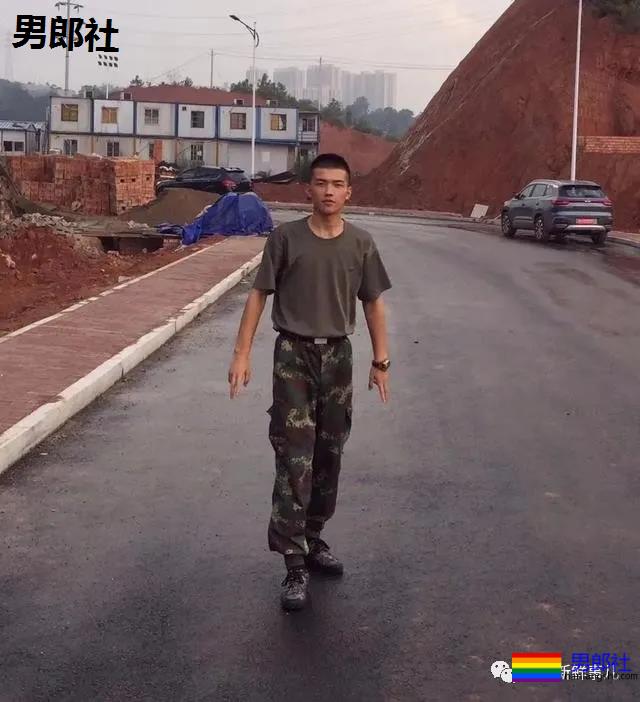 终于出了一档看肌肉帅哥的综艺节目！这谁扛得住啊？ - 51虹马