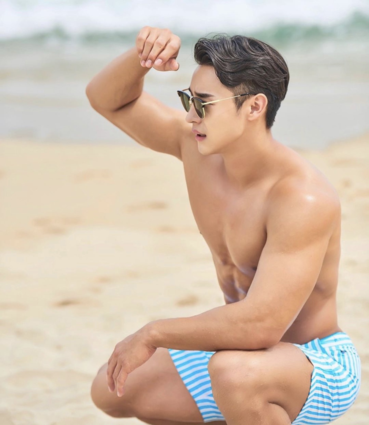 直男被掰弯，到底是经历了什么？ - 51虹马