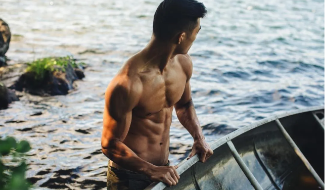 从富二代到沦为MB,我却爱上一个客人该怎么办?-51虹马